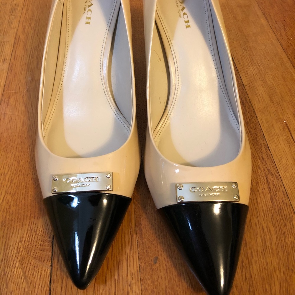 Black and Tam Coach Pumps
